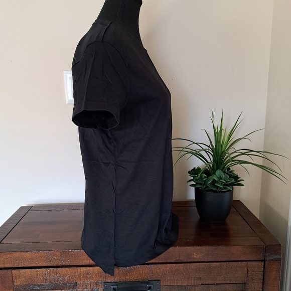 Bench Women's Tee 100% Cotton T-shirt Black Medium NWOT - Picture 5 of 12